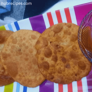 Aloo-Pyaz-ki-Poori-recipe